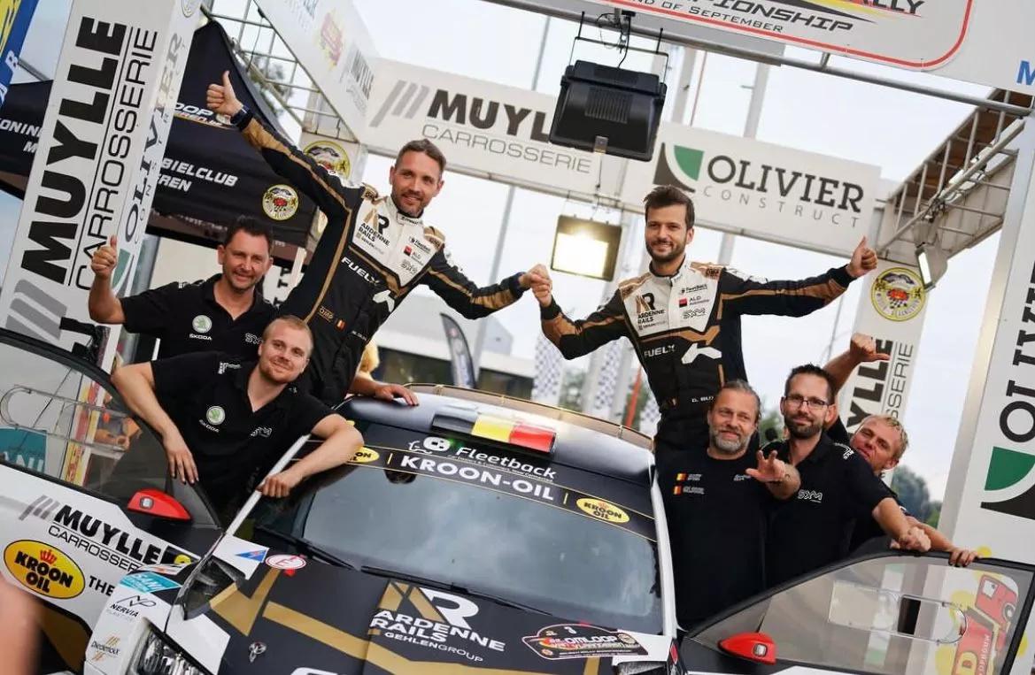 Gino Bux, Nicolas Gilsoul et leur équipe.